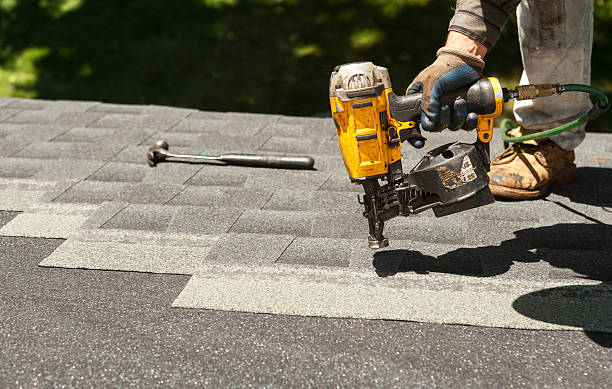 Roof Repair Estimates in Meadowbrook, CA